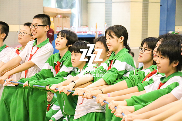 青少年拓展培訓(xùn)