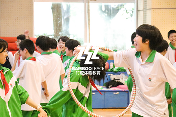 青少年拓展培訓(xùn)